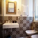 Fermata 135 Bed & Breakfast Grottammare
