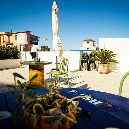 ベッド・アンド・ブレックファスト Fermata 135 3*